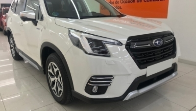 Subaru FORESTER 2.0 HYBRID CVT EXECUTIVE PLUS Crystal white pearl